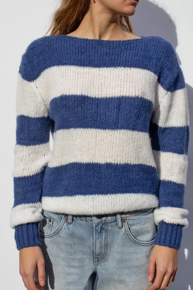 Subdued Boat neck sweater